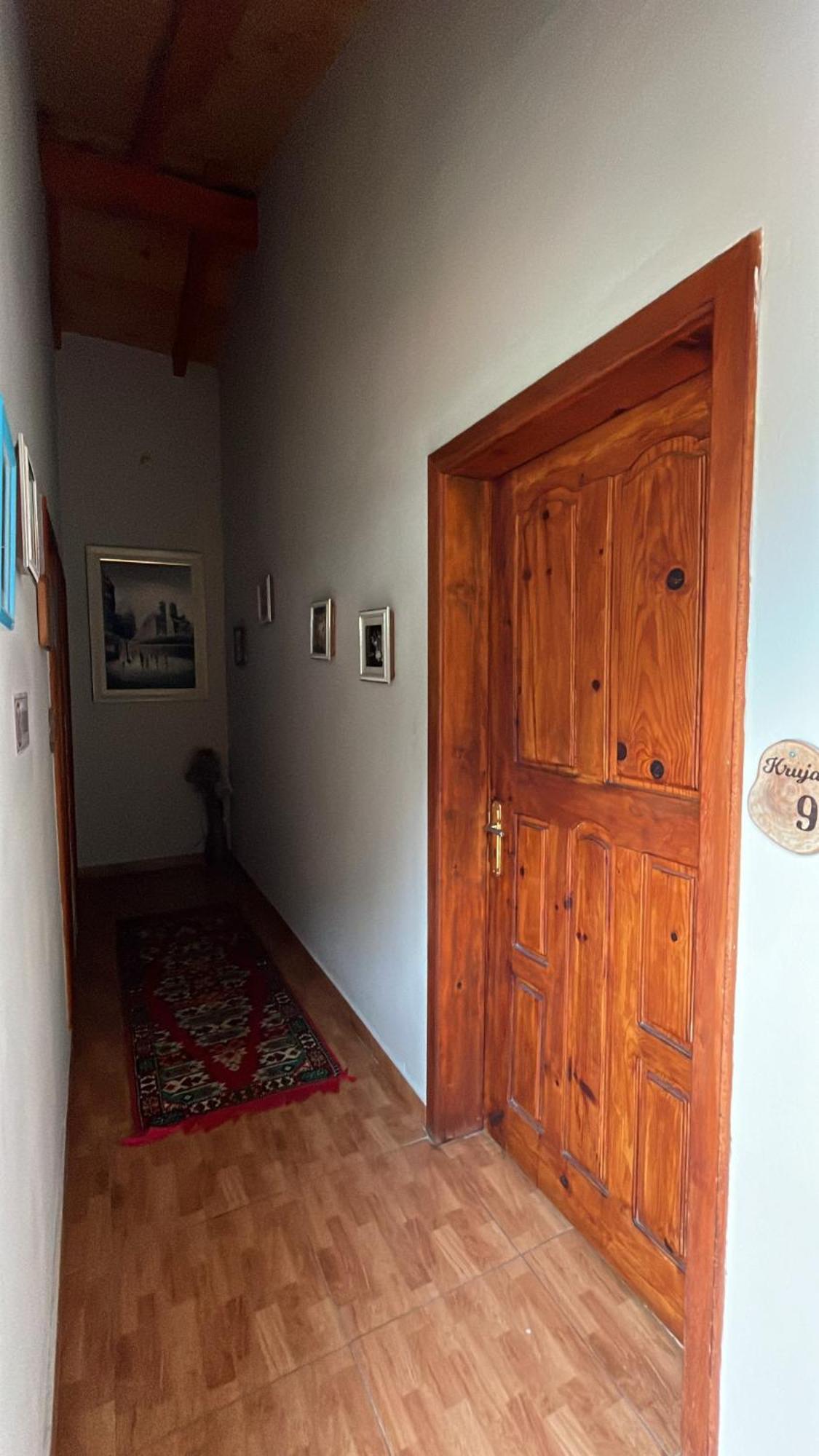 Rooms Emiliano Castle Of Kruja ห้อง รูปภาพ