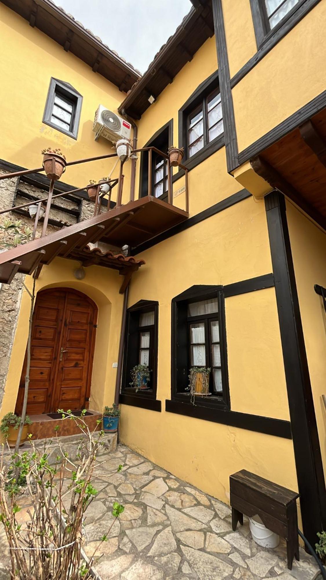 Rooms Emiliano Castle Of Kruja ห้อง รูปภาพ