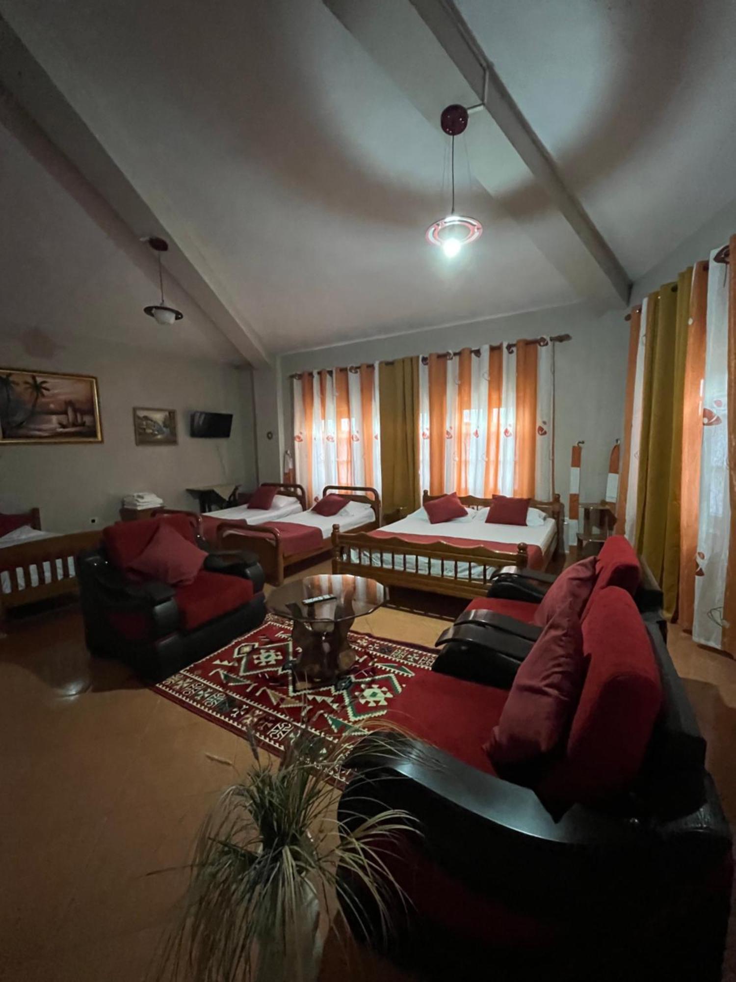 Rooms Emiliano Castle Of Kruja ห้อง รูปภาพ